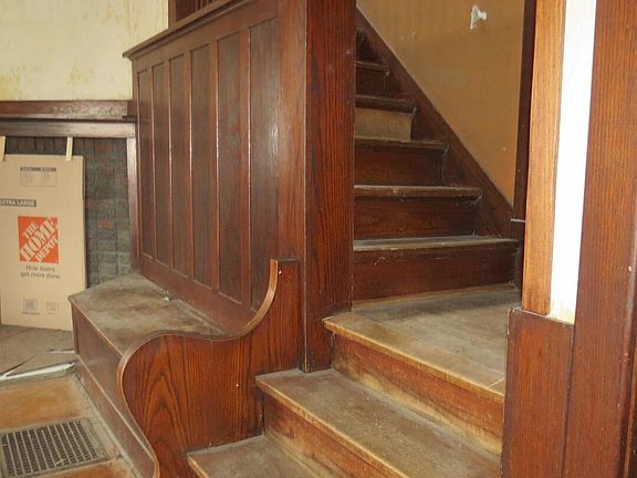 4th image of 210 Milwaukee St #A