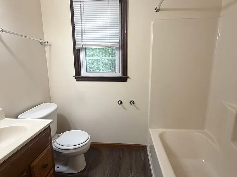 24405 Gaydell Dr — Photo 13