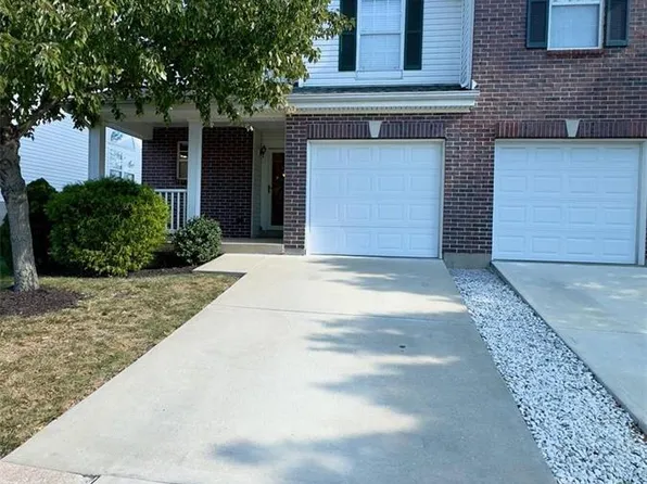 10376 Tiffany Village Circle Dr, Saint Louis, MO 63123