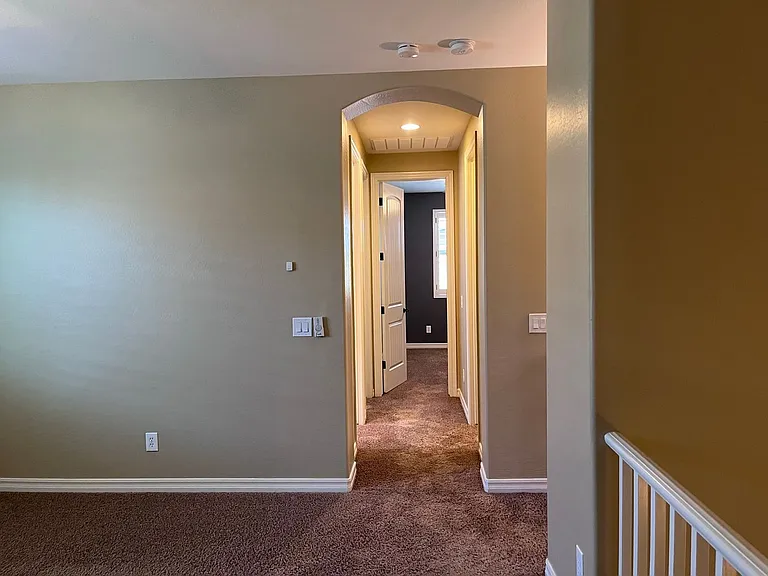 1046 S Annie Ln — Photo 37