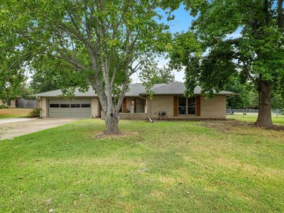 324 Spring Valley Dr, Denison, TX, 75020