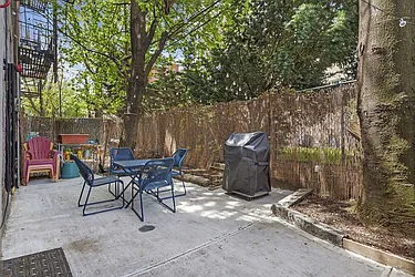 Rented by Flatiron Real Estate Advisors LLC