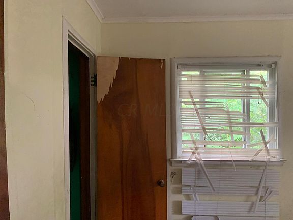 4th image of 145 Wrexham Ave