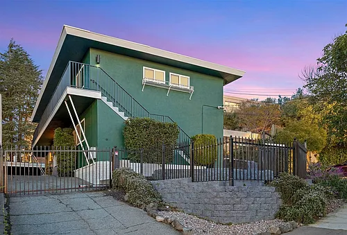 8 Whitmore Place #1 - 2 bedroom | 1 bathroom | Lower unit Photo 1