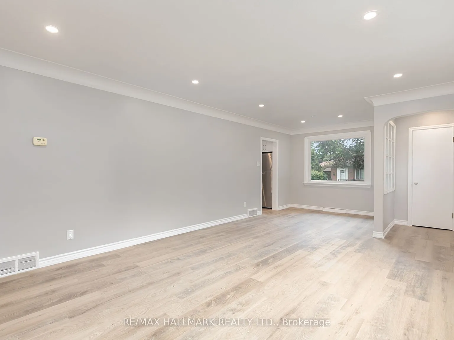 3 bed, $2,950 — Photo 4