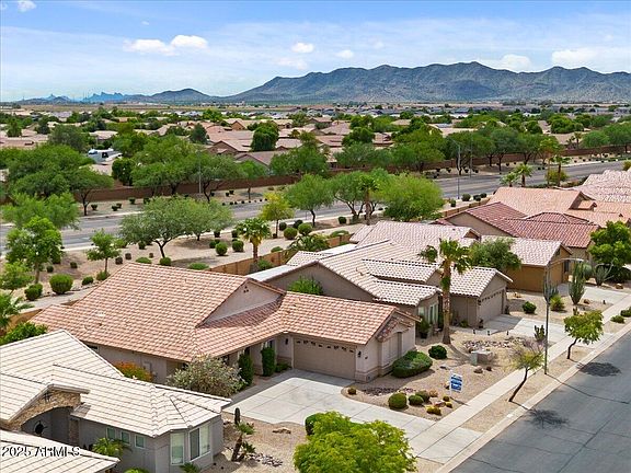 4th image of 2517 E FIESTA Drive