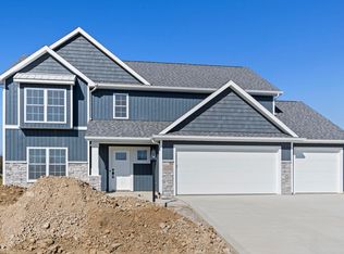 4922 Whittlebury Dr, Fort Wayne, IN