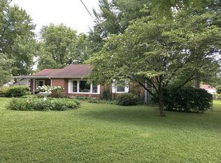 1307 Old Wheatland Rd, Vincennes, IN 47591