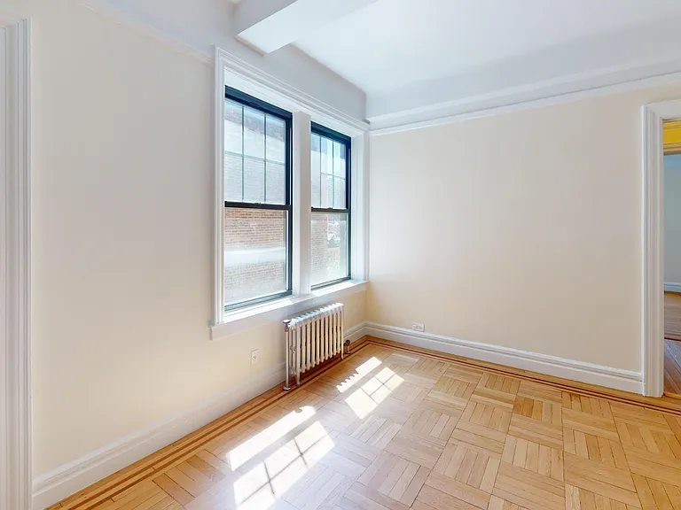 115 E 92nd St #9C — Photo 6