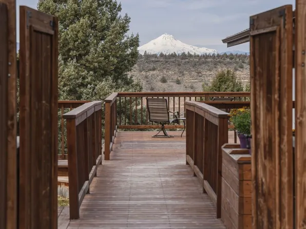 9427 SW Shad Rd, Terrebonne, OR 97760