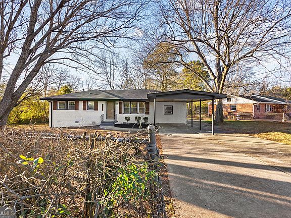 4th image of 3658 Brookcrest Cir