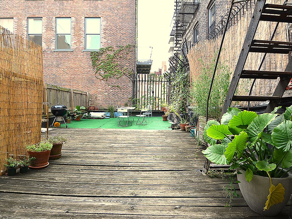 1st image of 331 Grand St #1