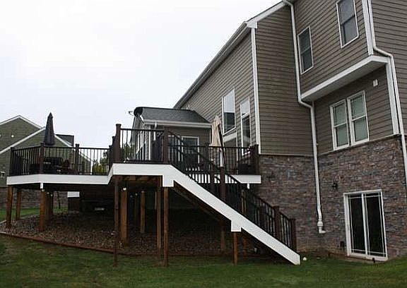4th image of 301 Fawnhaven Way