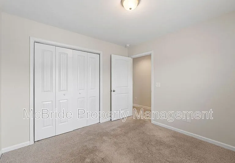 959 Madrid Ct — Photo 14