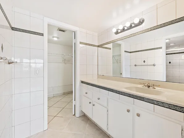 1036 Us Highway 1 #318, North Palm Beach, FL 33408