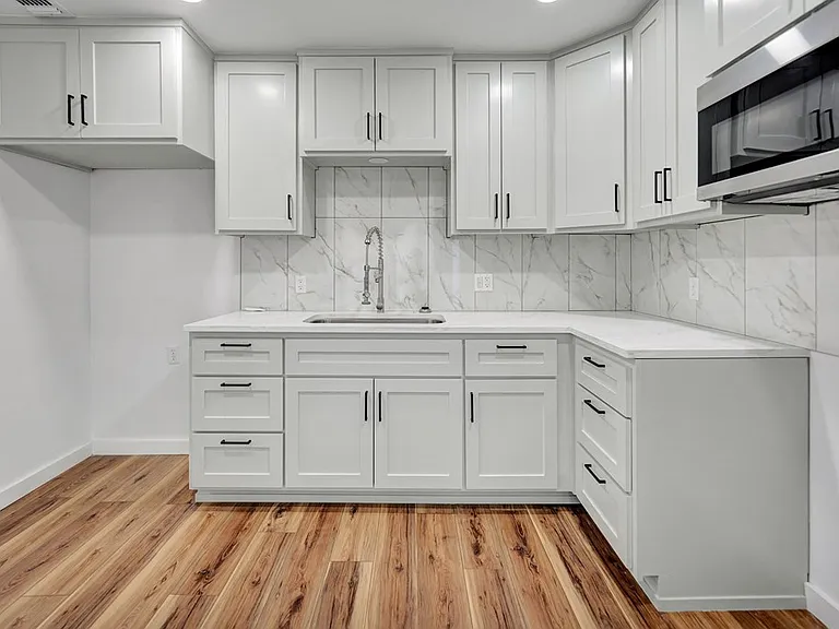 3712 Amelia Dr — Photo 8
