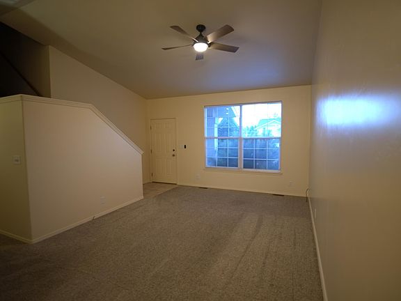 2nd image of 1477 Julie Ln