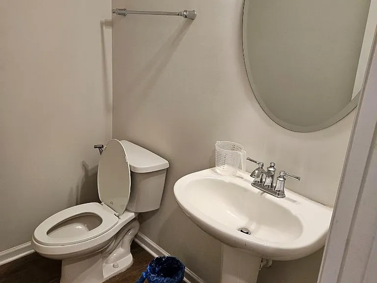 Unit Photo