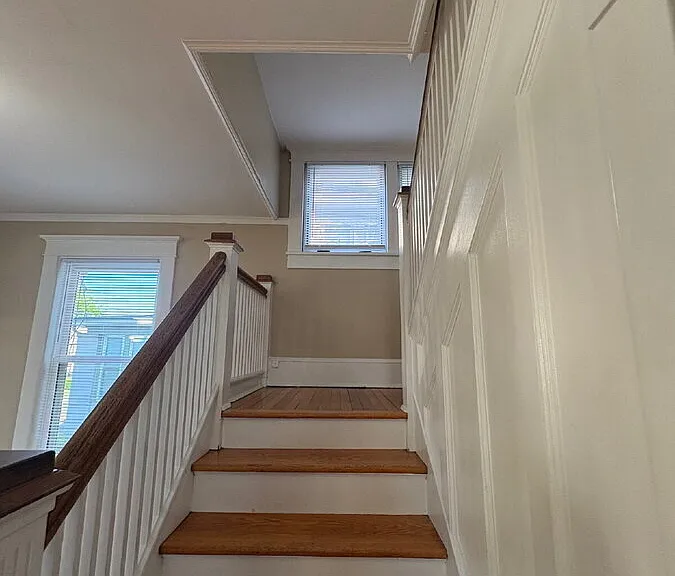 86 E Grattan St — Photo 23