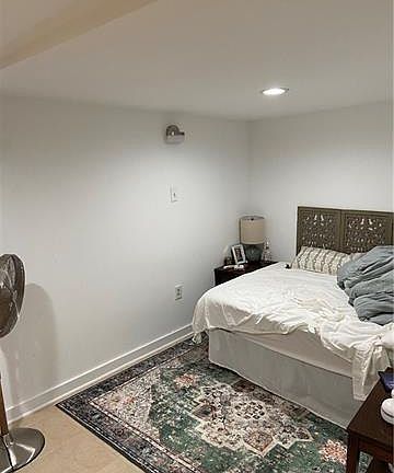 4th image of 5925 Freret St #A