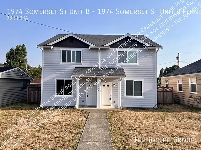 1974 Somerset St #B — Photo 1