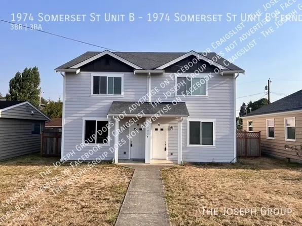 1974 Somerset St Unit B, Ferndale, WA 98248
