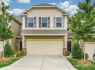 214 Hamlet Pl, Morrisville, NC 27560