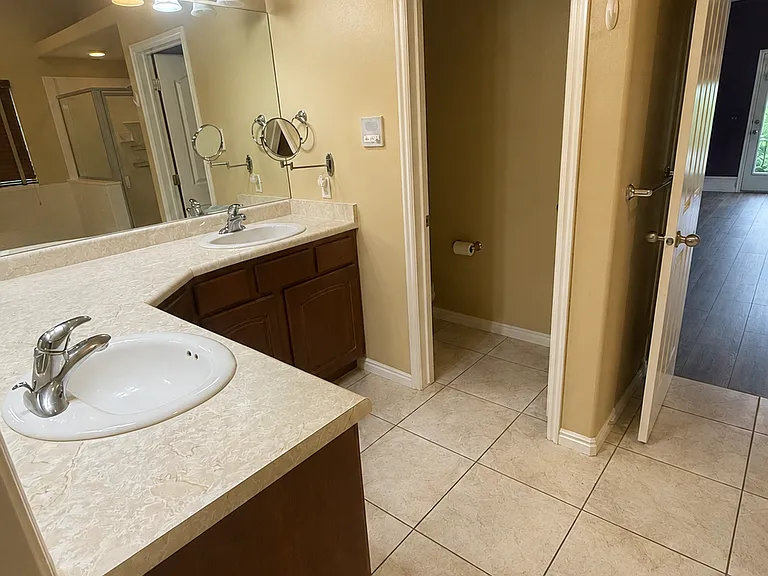 5518 W Morning Light Dr — Photo 10
