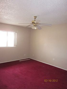 5th image of 9006 W Taylor St