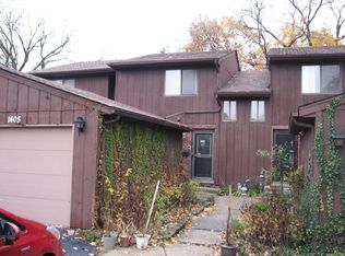 1405 Midland Ct, Joliet, IL 60436