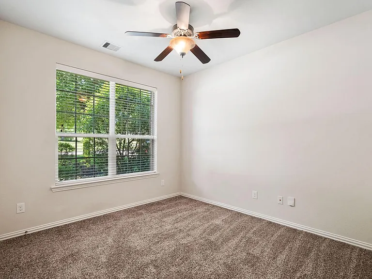 46 Black Swan Ct — Photo 9