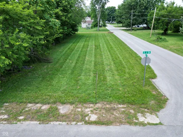 2316 S J St, Elwood, IN 46036