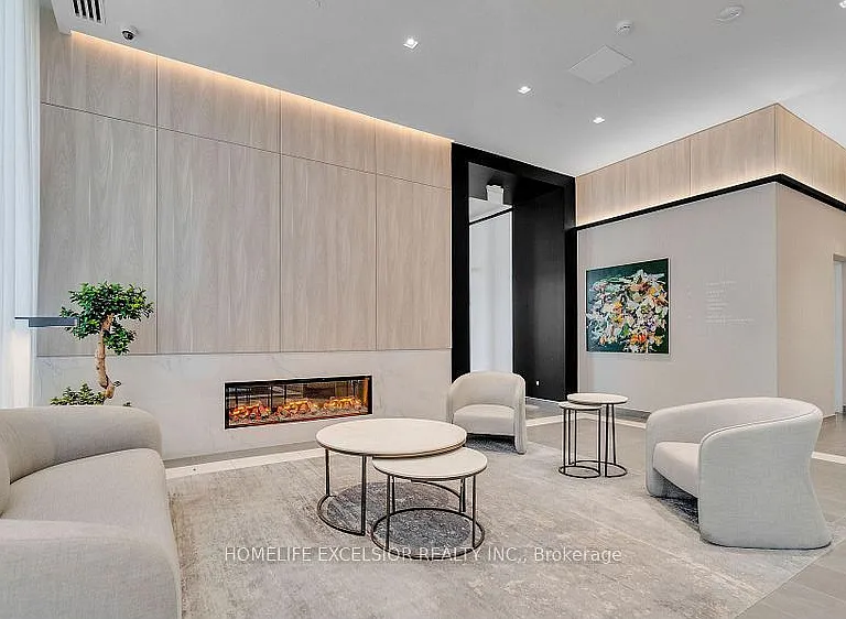 1 Jarvis St #806 — Photo 5