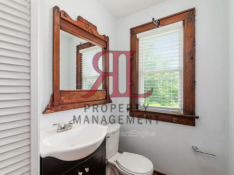247 E Jenkins Ave — Photo 18