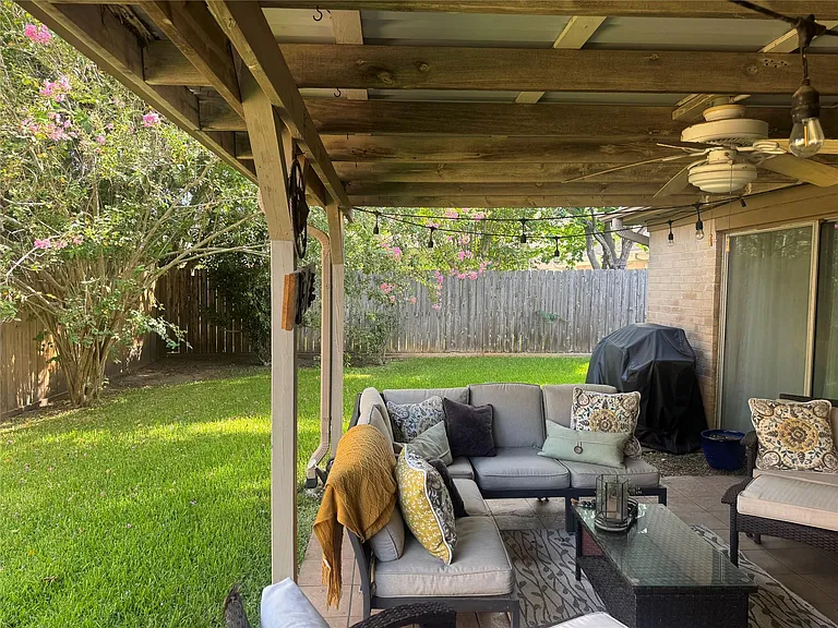 3127 Pecan Point Dr — Photo 6