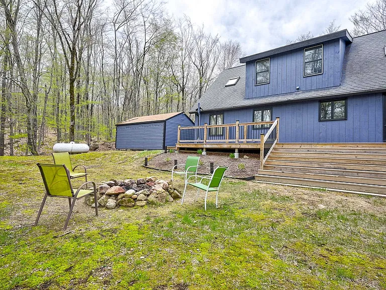 21 Littlefield Rd — Photo 36