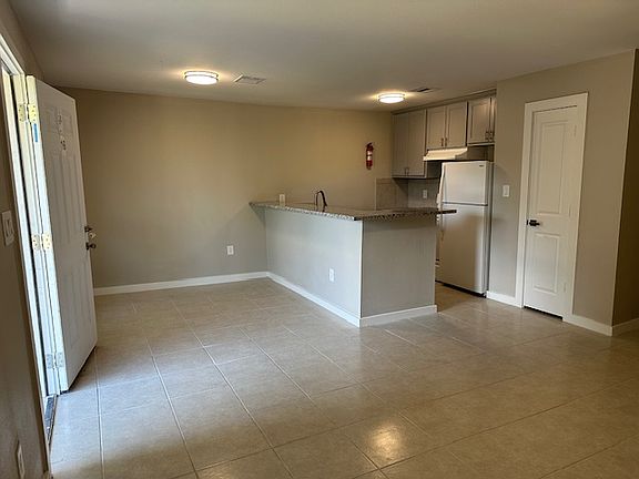 3rd image of 7901 Leonora St #44