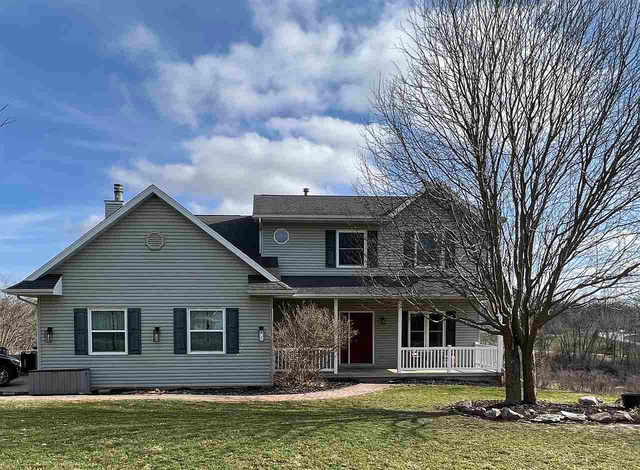 2664 Lookout Point Cir NE, Solon, IA 52333 Zillow