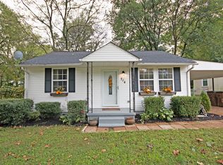 714 Village Ct, Nashville, TN 37206