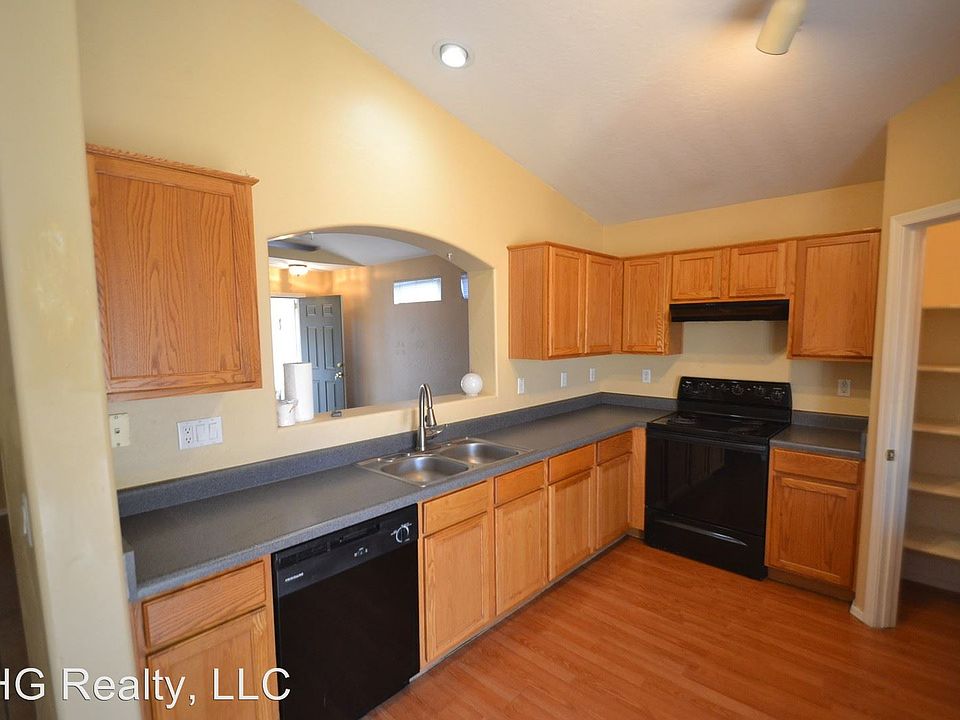 1st image of 12429 W Dreyfus Dr