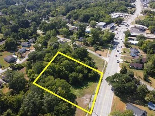 2987 Concord Rd, Beaumont, TX 77703