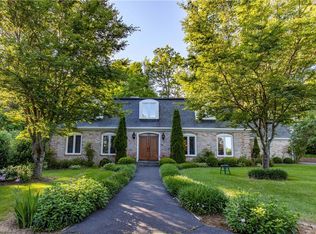 190 Skyland Dr, Sparta, NC 28675