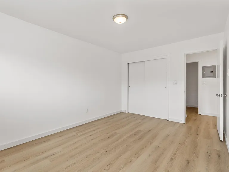 Rucker Court Apartments — Photo 11