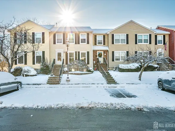7 Byrnes Ln E, Sayreville, NJ 08872