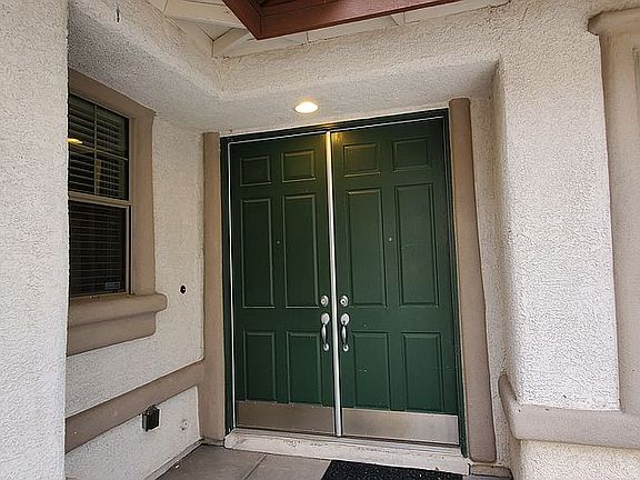 Double door entry