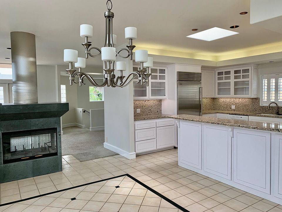 1st image of 521 Avenue B
