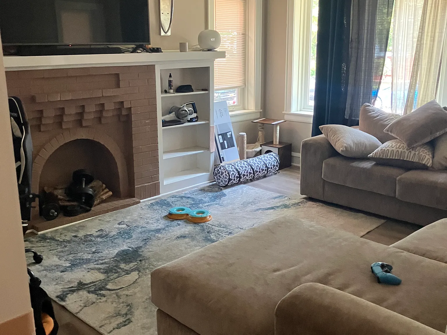 3 bed, 1200 sqft, $2,200 — Photo 2