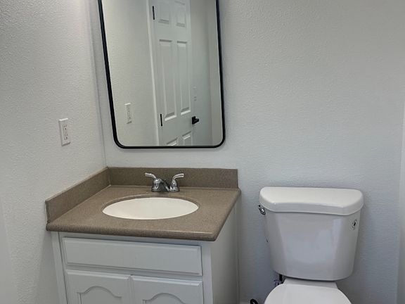 3rd image of 306 E Ivy St #B
