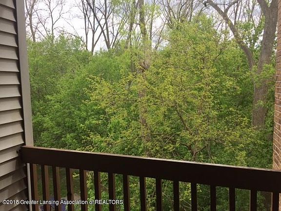 3rd image of 1571 W Pond Dr #34