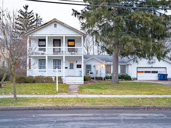 16 Broad St, Clifton Springs, NY 14432